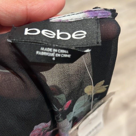 Bebe sheer pleated maxi - Picture 6 of 8